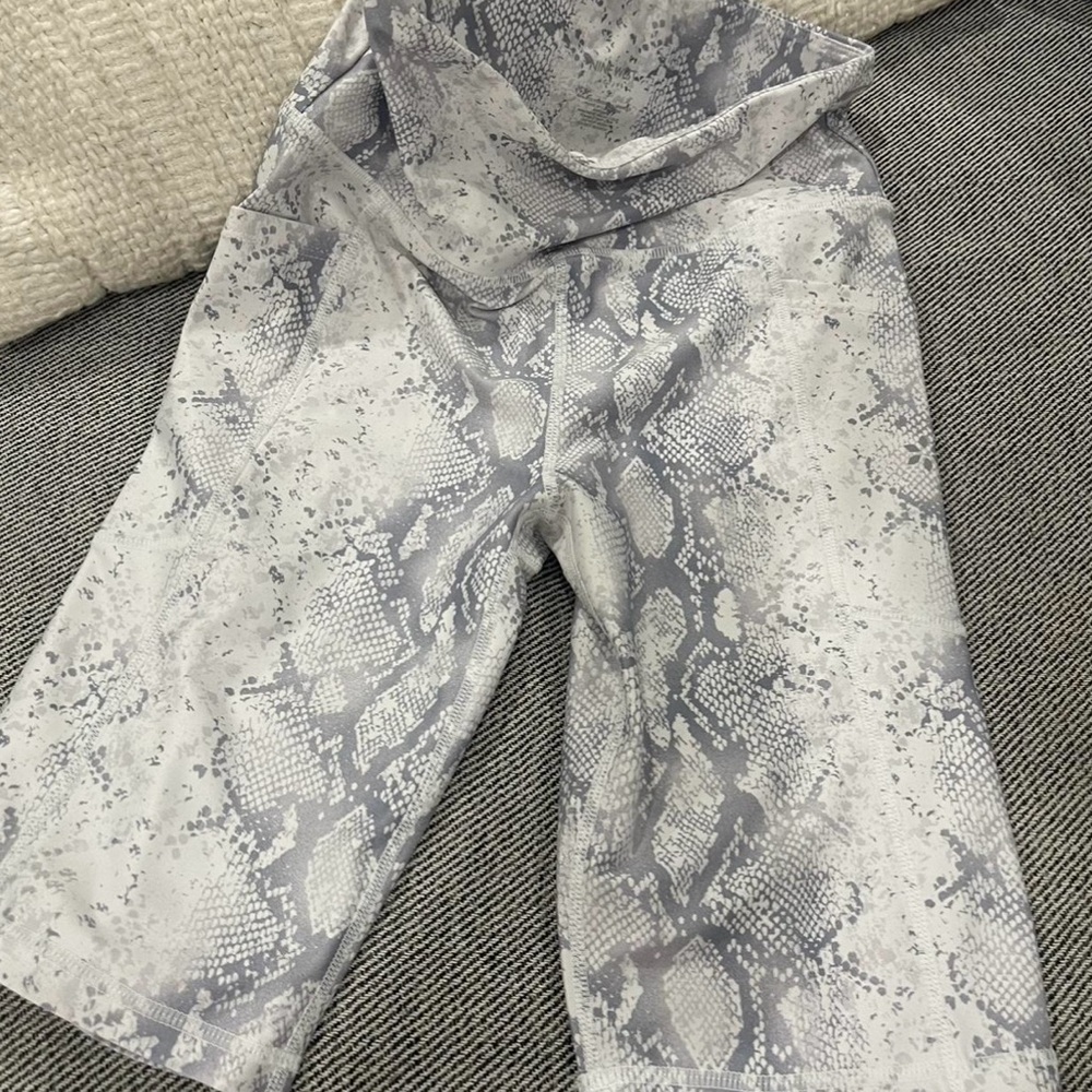 Nine West print shorts